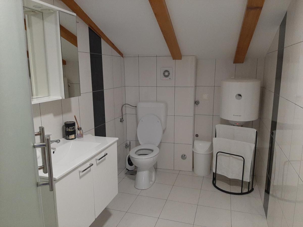 Apartmani Amra Нови-Винодолски Экстерьер фото
