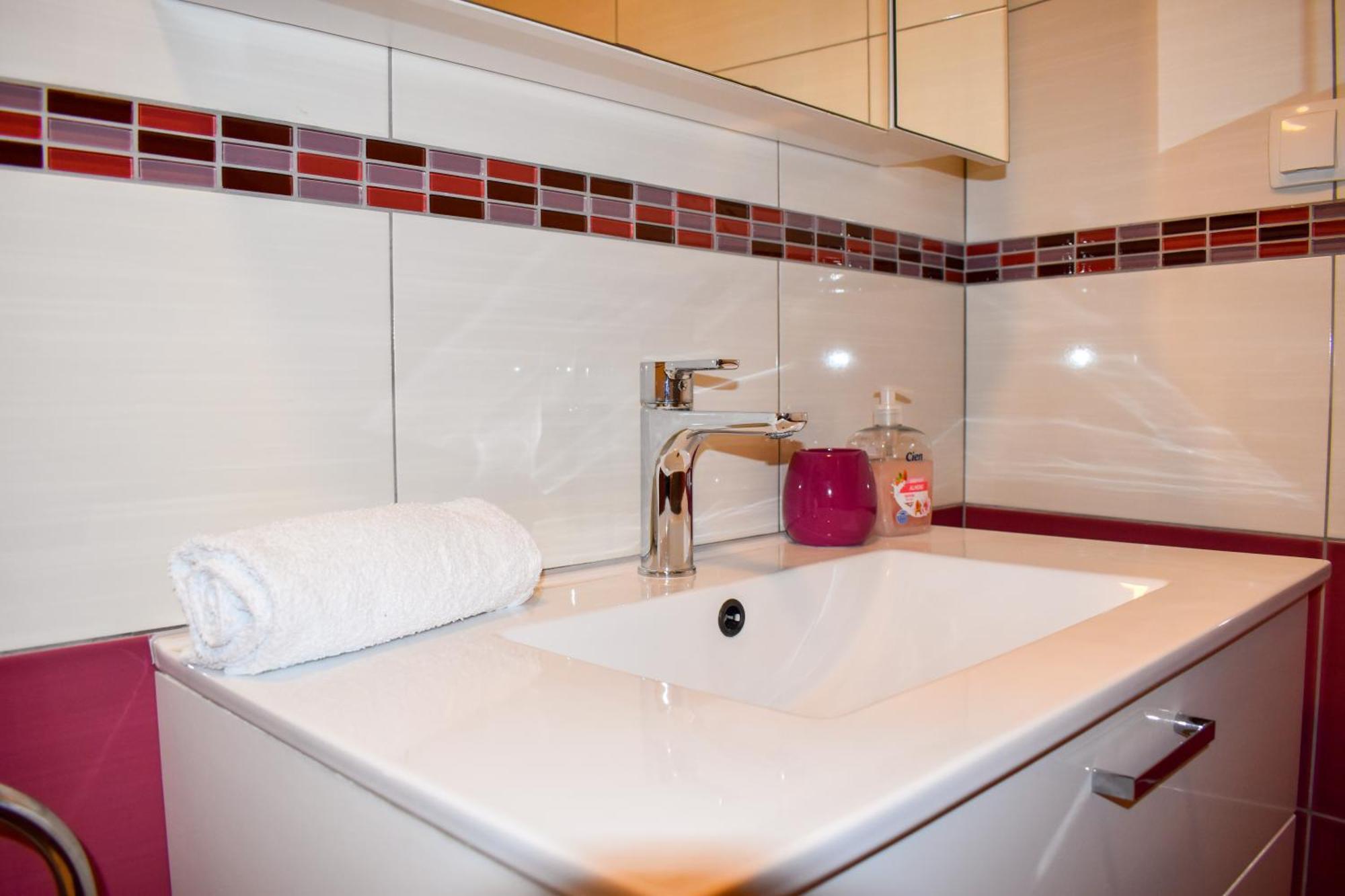 Apartmani Amra Нови-Винодолски Экстерьер фото